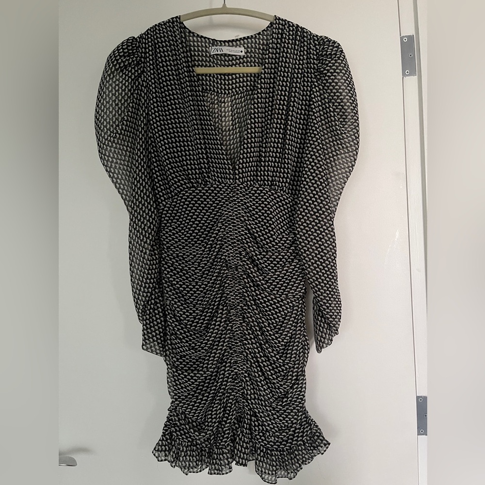 Zara Black and White Ruched Sheath Dress with Bishop Sleeves
